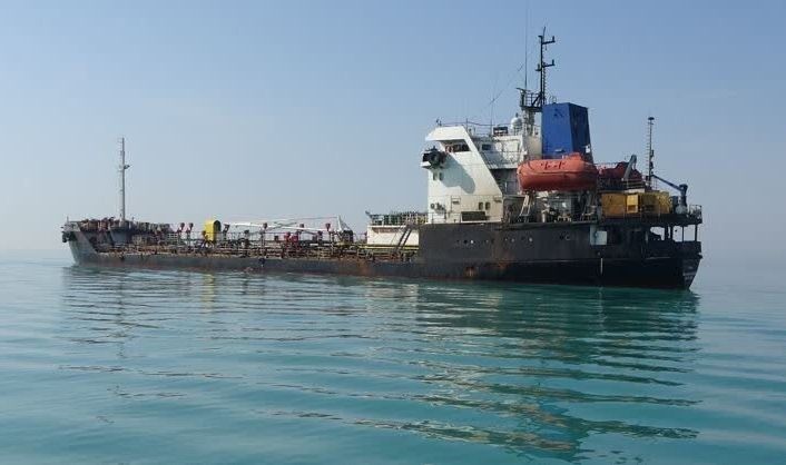 İran, 3 milyon litreden fazla akaryakıt taşıyan 2 tankere el koydu