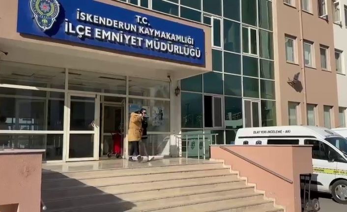 İskenderun’da günübirlik evde fuhuş yapan 2 şahıs yakayı ele verdi