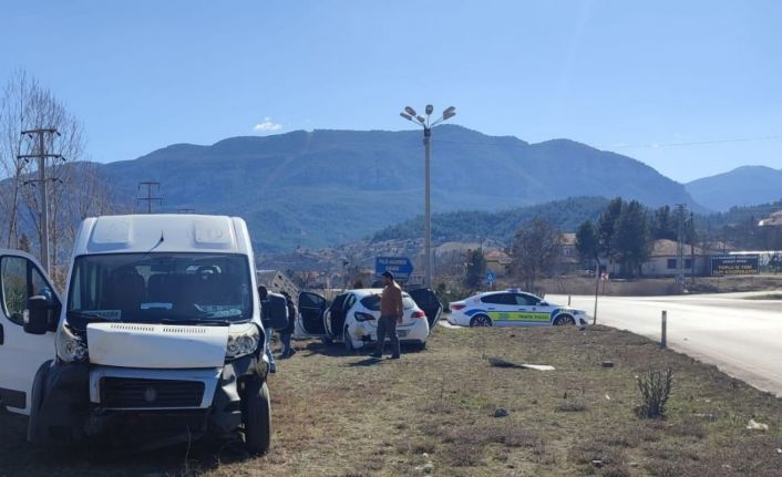 Karabük’te trafik kazalarında 6 kişi yaralandı