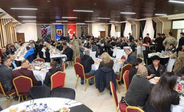 Kaymakam Uğuz, şehit yakınları, gaziler ve yakınlarıyla iftar programında buluştu