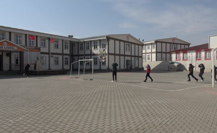 Kilis Lisesi’nde deprem tatbikatı