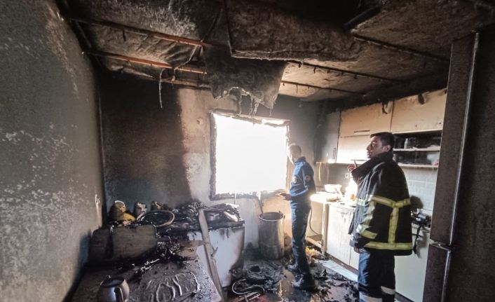 Kırıkhan’da müstakil evde yangın