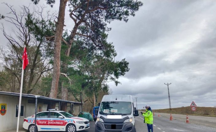 Kırklareli’nde trafik denetimi: Bin 788 sürücüye işlem yapıldı