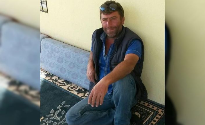 Kontrolden çıkan tır park halindeki kamyonete çarptı: 1 ölü