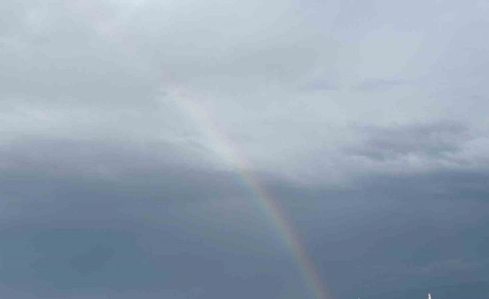 Körfez’de gökkuşağı şöleni