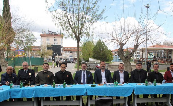 Kula protokolü bayramlaştı