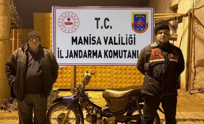 Manisa’da çalınan 2 motosikleti jandarma buldu
