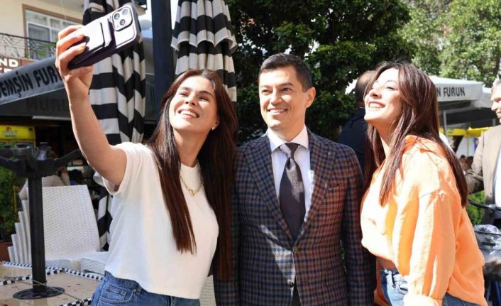 Marmaris’i bayram neşesi sardı