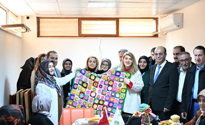 Milletvekili Ölmeztoprak ve Başkan Geçit, kadın girişimcilere destek verdi