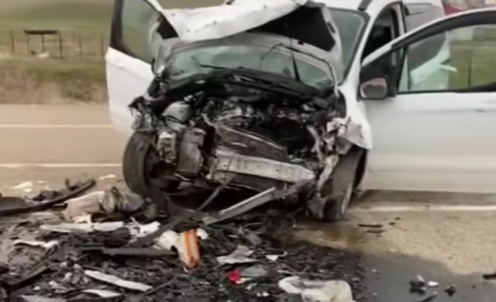 Muş’un Varto ilçesinde trafik kazası: 5 yaralı