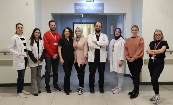 Obezite merkezi şifa dağıtıyor