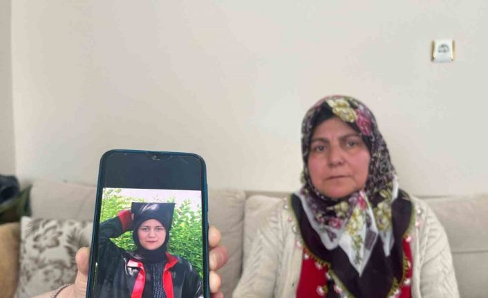 "Okula gidiyorum" deyip evden çıkan ve arkadaşıyla kayıplara karışan 14 yaşındaki kızdan haber alınamıyor