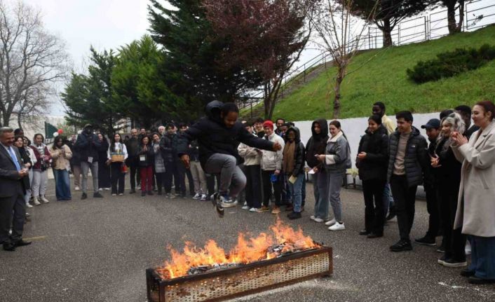 OMÜ’de Nevruzu Bayramı’nı kutlaması