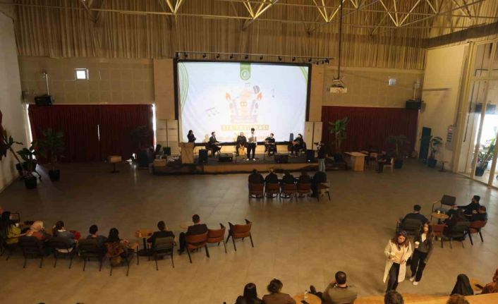 Ortaokul ve lise öğrencileri ‘Müzik Diyarı Ses Yarışması’nda yeteneklerini sergiledi