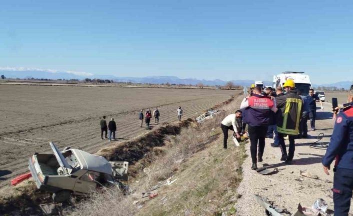 Osmaniye’de otomobiller çarpıştı: 1 ölü, 5 yaralı