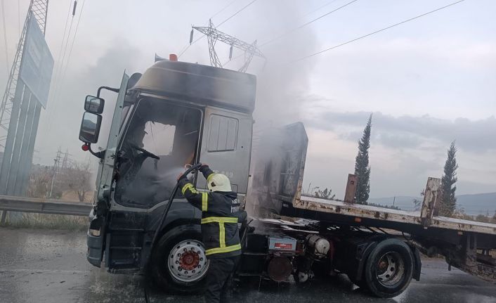 Payas’ta tır yangını