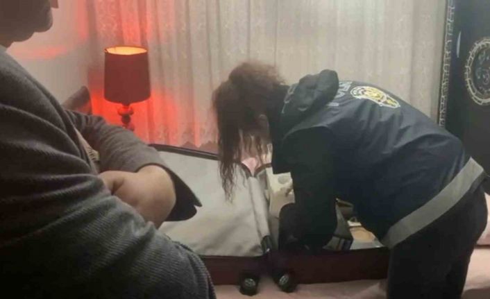 Polis göçmen kaçakçılarına göz açtırmıyor