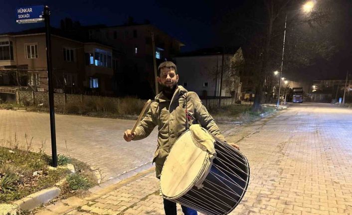 Ramazan davulcularının mesaisi başladı