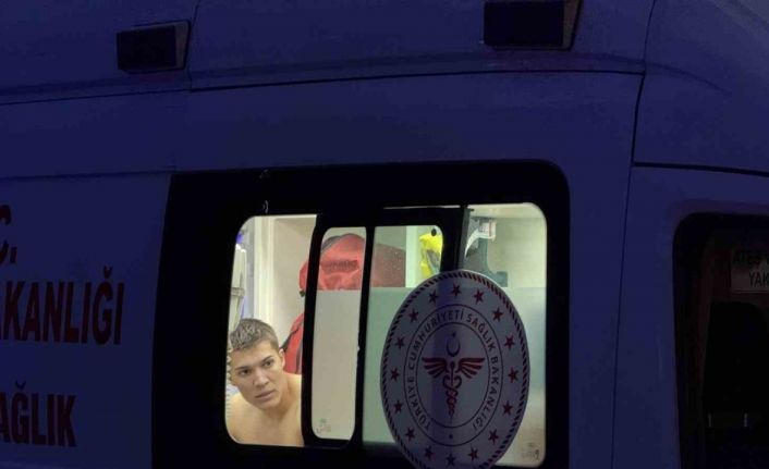 Rüzgarın alabora ettiği kanodan düşen 8 kişiden 7’si bulundu, 1 kişi kayıp