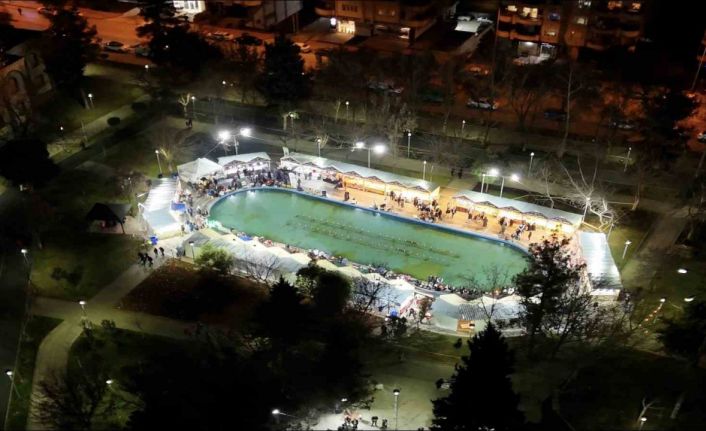 Şehitkamil Ramazan Sokağı’na büyük ilgi