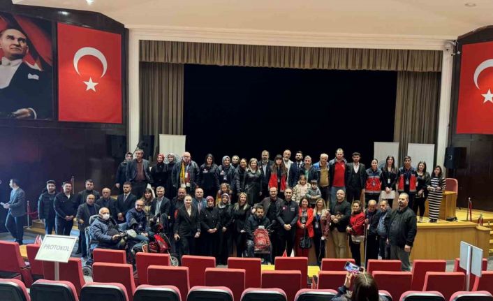 Sekmen: "Deprem ve her türlü afet konusunda daha bilinçli olma zorunluluğumuz var"