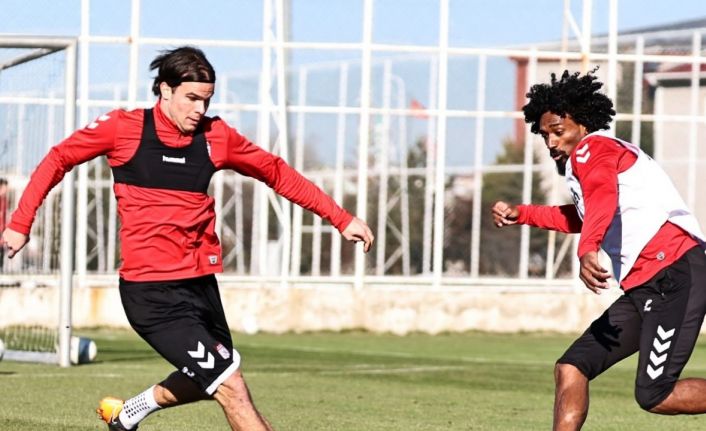 Sivasspor’da Göztepe hazırlıkları sürüyor