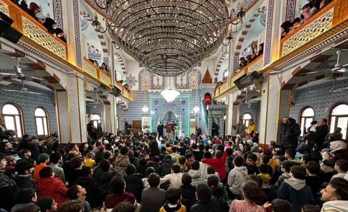 Sultangazili çocuklar Cami Buluşmaları’nda bir araya geldi