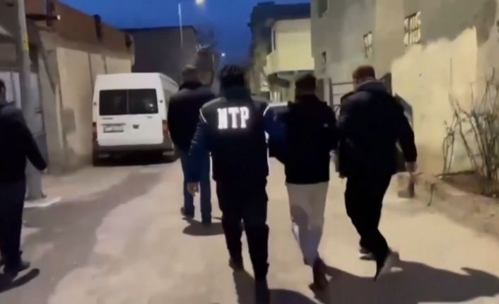 Suruç’ta aranan uyuşturucu satıcıları yakalandı