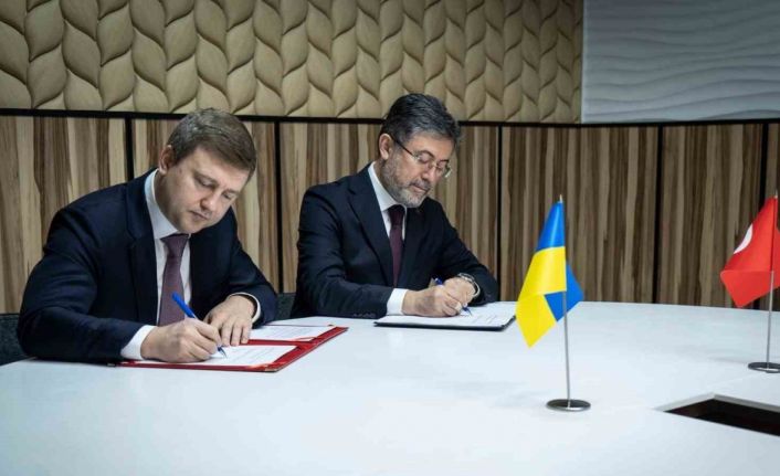 Tarım ve Orman Bakanı Yumaklı: "Türkiye’nin Ukrayna’ya süt ve süt ürünleri ihracatının önündeki engellerin kaldırılmasını istiyoruz"