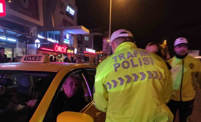 Tekirdağ’da bayram trafiği denetimi: 6 araç trafikten men edildi