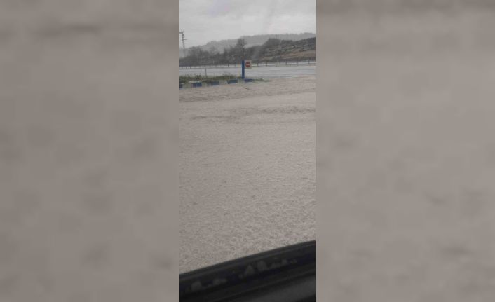 Tekirdağ’da misket büyüklüğündeki dolu yağışı böyle görüntülendi