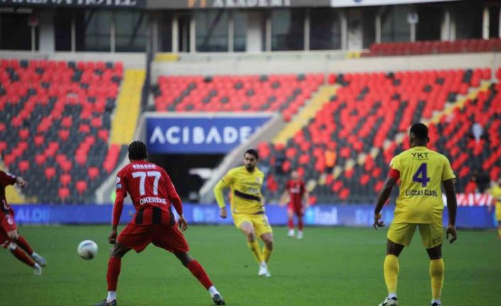 Trendyol Süper Lig: Gaziantep FK: 3 - Eyüpspor: 1 (Maç sonucu)