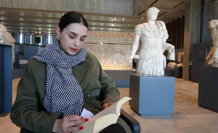 Troya Müzesi’nde ’Kesintisiz Destan Nöbeti’ başladı