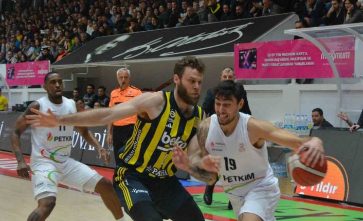 Türkiye Sigorta Basketbol Süper Ligi: Aliağa Petkimspor: 75 - Fenerbahçe: 88