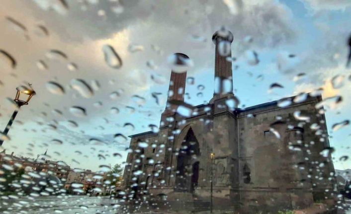 Yağışlar yağmurla etkili olacak