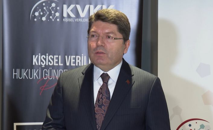 Adalet Bakanı Tunç: "Sınırlarımızın güvenliği ne kadar önemliyse elektronik sistemlerimiz ve saklanan verilerin güvenliği de o kadar önemli"