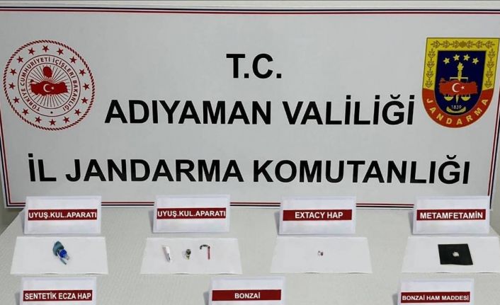 Adıyaman’da jandarmadan uyuşturucu operasyonu: 17 şahsa işlem yapıldı
