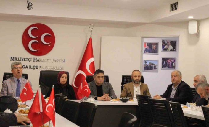 Alparslan Türkeş Aliağa’da anıldı