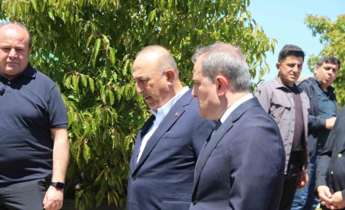 Azerbaycan Dışişleri Bakanı’ndan Mevlüt Çavuşoğlu’na taziye ziyareti