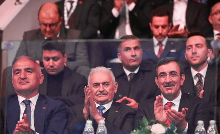 Bakan Ersoy: "Erzurum, geçmişle geleceği, Doğu ile Batı’yı birleştiren canlı bir köprüdür"