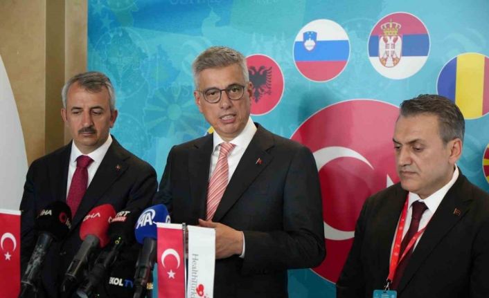 Bakan Memişoğlu: "(İstanbul depremi) Şu anda hastanelerimizde 32 yaralımız var, durumları iyi"