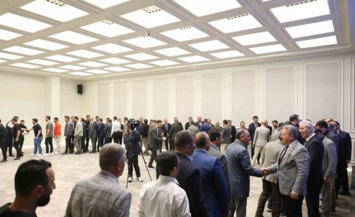 Başkan Palancıoğlu, mesai arkadaşlarıyla bayramlaştı