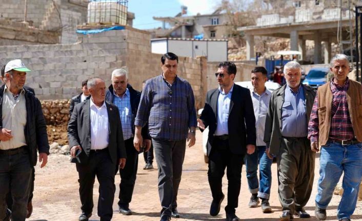 Başkan Yılmaz’dan depremzedelere bayram ziyareti