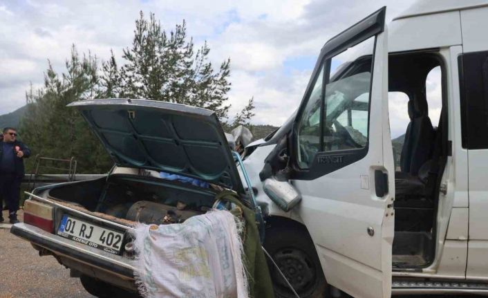 Bayram ziyaretinden dönüyorlarmış: 5 kişilik ailenin yok olduğu kazada 10 kişi de yaralandı