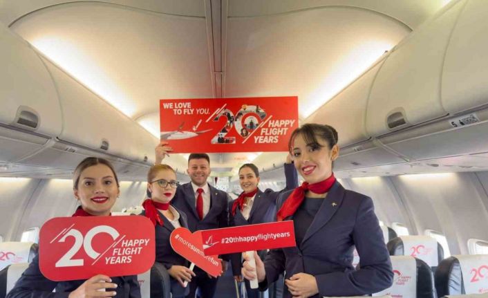 Corendon Airlines, 20’inci yaşını yolcularıyla gökyüzünde kutluyor