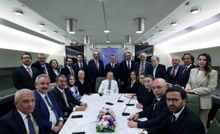 Cumhurbaşkanı Erdoğan: "CHP, millete bantların arkasına yine neyi sakladıklarını, hangi şaibeli işlere giriştiklerini izah etmek zorundadır"