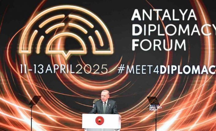 Cumhurbaşkanı Erdoğan; "İsrail bir terör devletidir. İsrail’in katliamlarına sessiz kalmak bu suça ortak olmaktır"