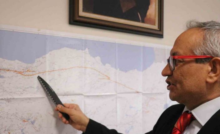 Deprem uzmanı Ateş: "250-300 yıl gibi süreçte deprem beklenmiyor"