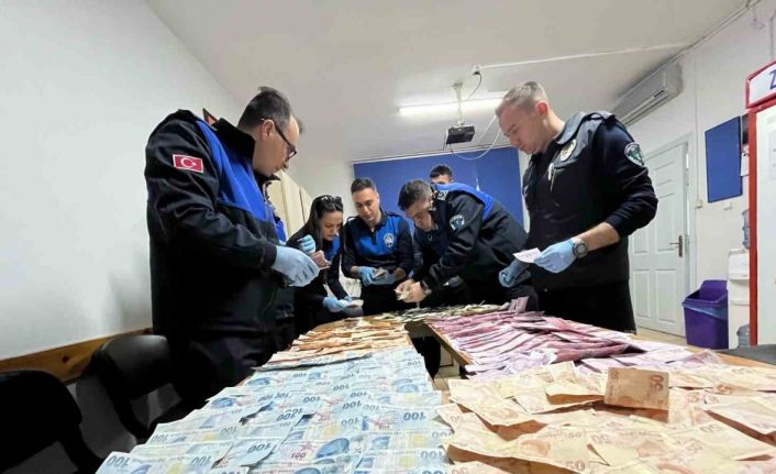 Dilencilikle 42 bin TL ve döviz toplayan şahıs: "Paralar uzaydan gelmiş, ben de uzaydan geldim"