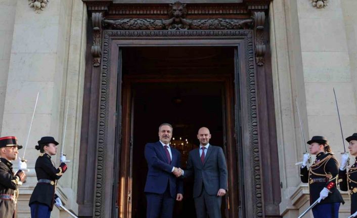 Dışişleri Bakanı Fidan, Fransa’da